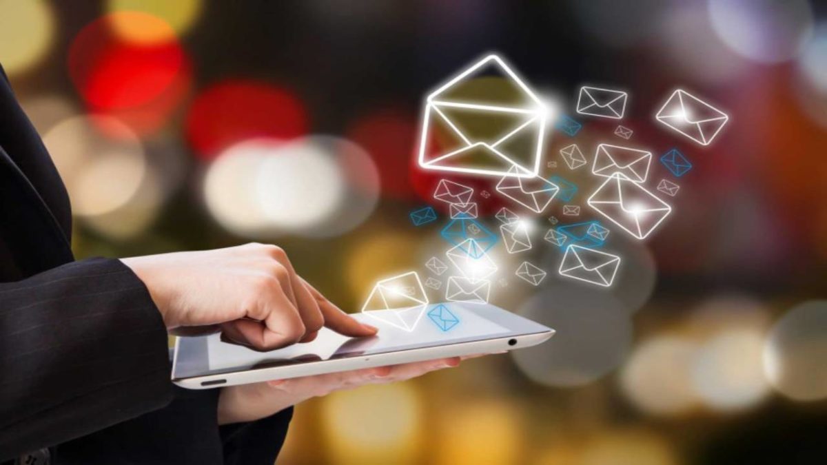 Customer E-mails – Types of Effective Customer E-mails