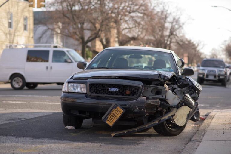 Here’s What To Do After a Car Crash