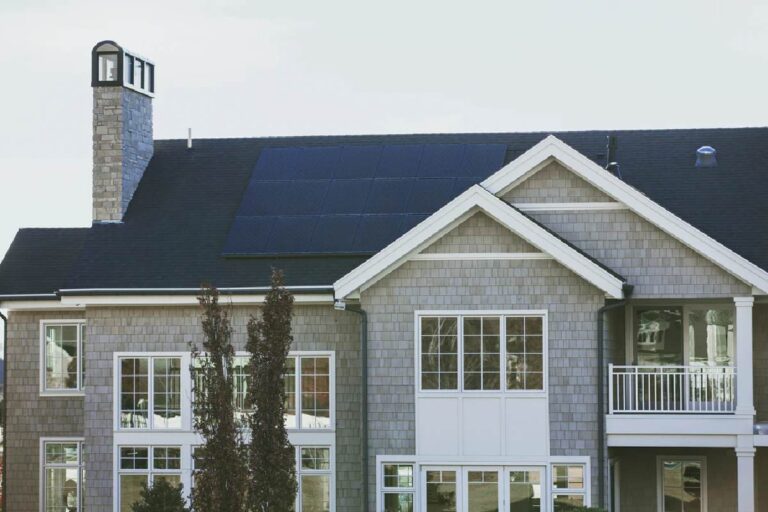 4 Benefits of Solar Panels for Your House