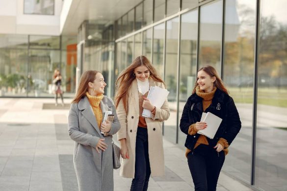 Critical Factors to Consider When Choosing a University in Singapore