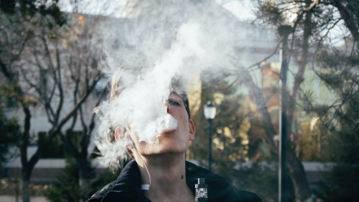 The ultimate checklist for switching to vaping