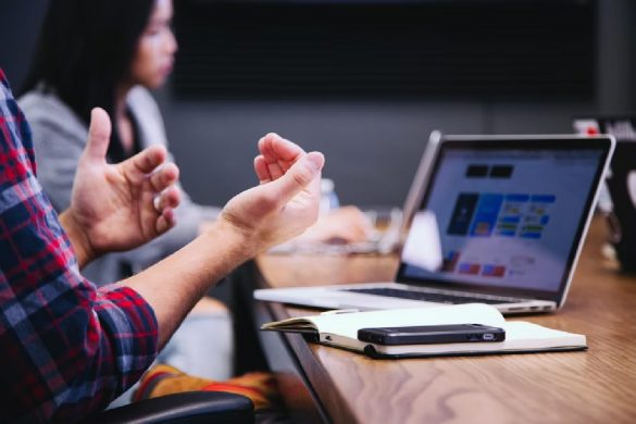 Top Tips To Boost Customer Experience For Your Small Business