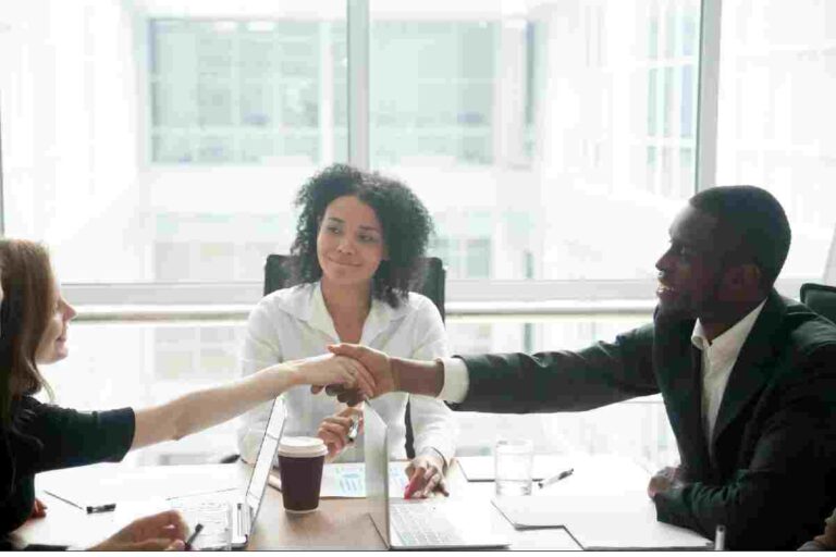 How to Handle Disputes in the Workplace
