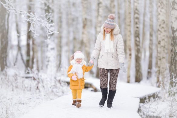 5 Tips For Properly Walking With Baby In Winter