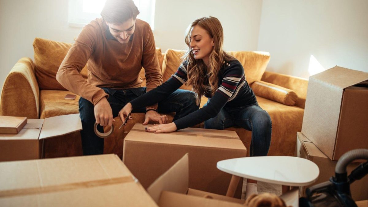 How To Plan and Organize a Move: checklist