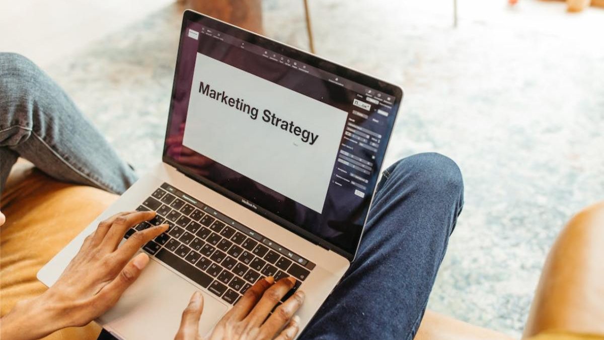 5 Tips to Power Your 2023 Marketing Strategy