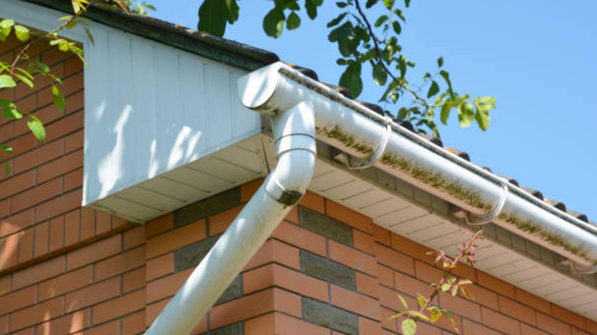 Exterior home upkeep: What Advantages Do Gutters Provide?