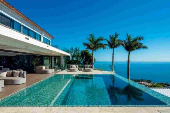 Best Luxury Villas to Enjoy the Sea in Spain