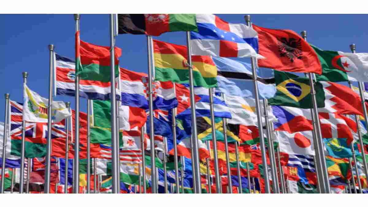 The Impact of Globalization on the political and economic world