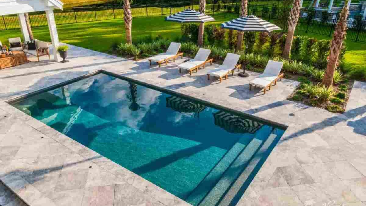 The Do’s and Don’ts of Pool Deck Refinishing
