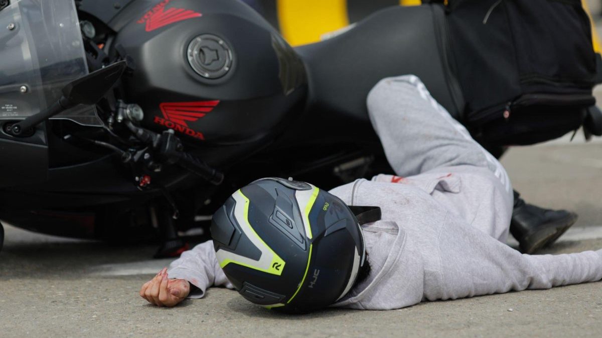 What to Do After Being Involved in a Hit and Run Motorcycle Accident