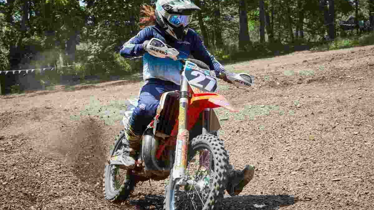 5 Reasons to Go for Dirt Biking – Describe, Briefly
