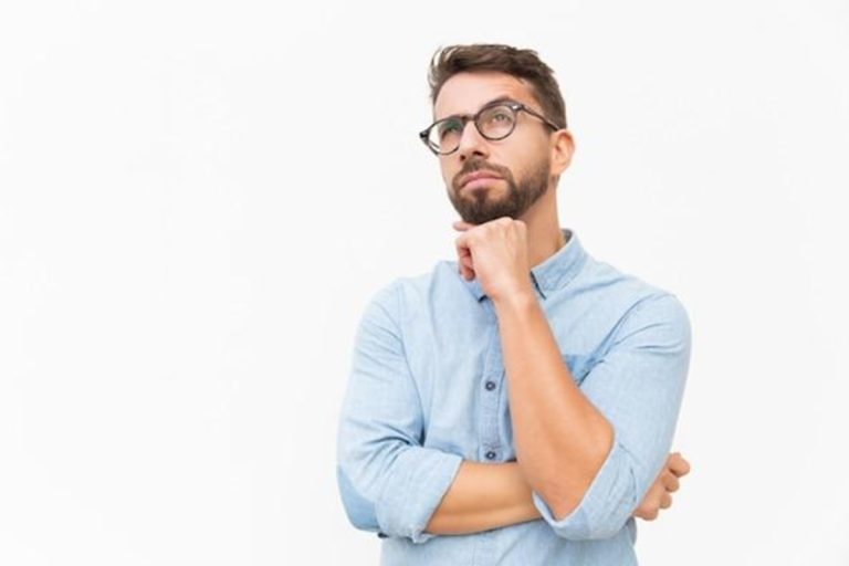 The Role of Critical Thinking in Writing Outstanding College Homework