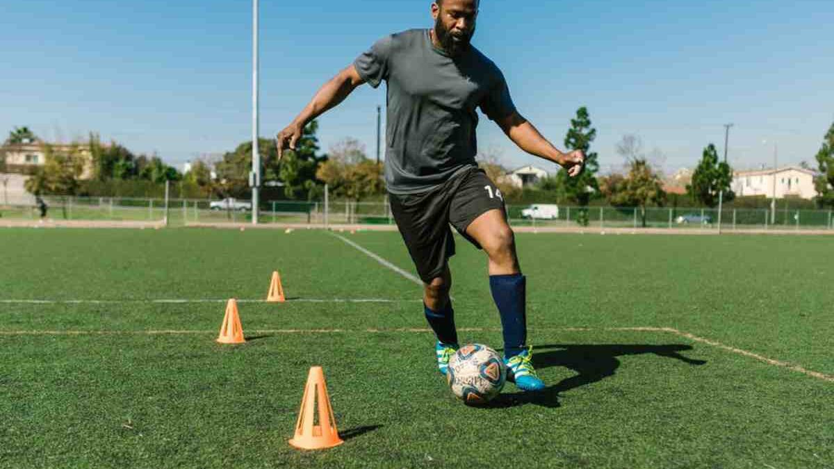Workout Like a Soccer Player: Training Plan for Speed, Stamina & Power