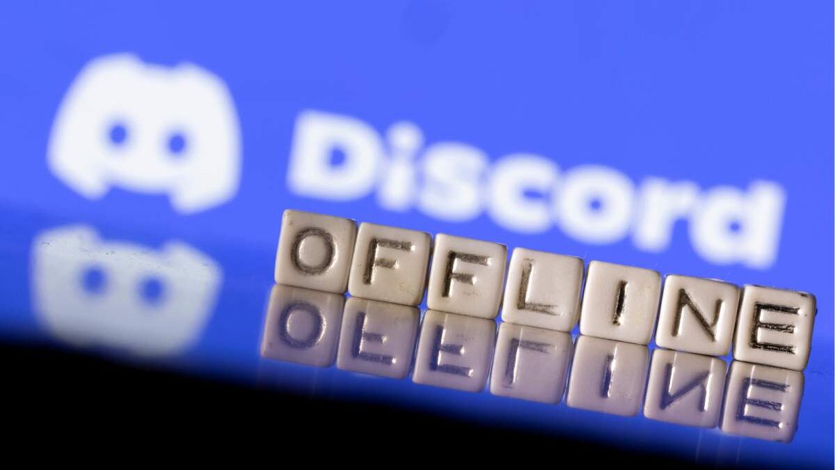 Discord offline – Steps to set up and appear offline status in discord