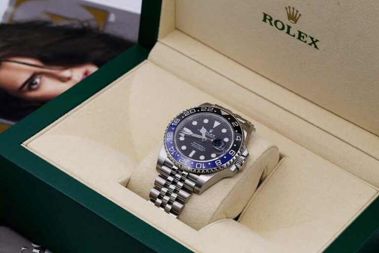 What You Need To Know When Buying Luxury Watches Online