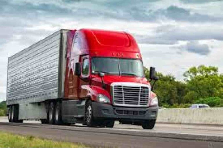 Understanding the Basic Commercial Truck Insurance Requirements for Your Business