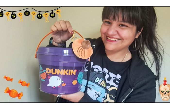 Dunkin Donuts Halloween Munchkins Bucket Fun (2)