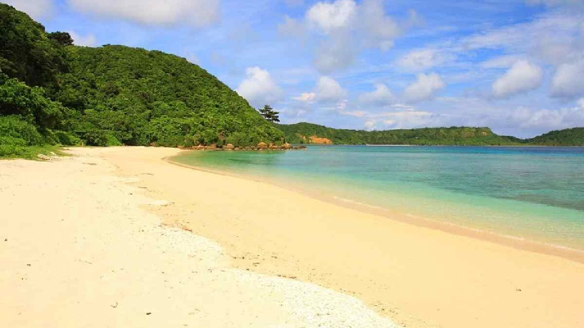 Discover the Enchantment of Iriomote Hoshizora Cafe Churahoshi in Taketomicho, Iriomote-jima